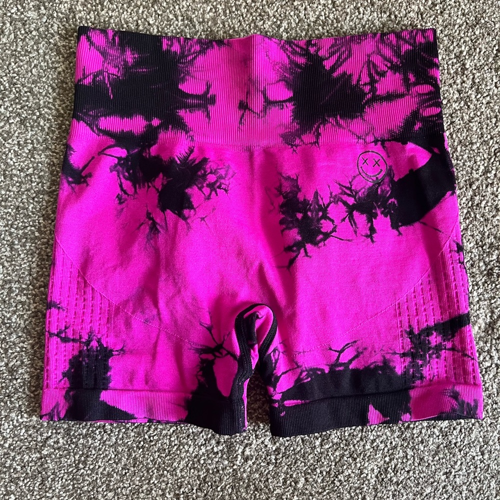 Salty savage Women's Pink Tie-Dye Shorts